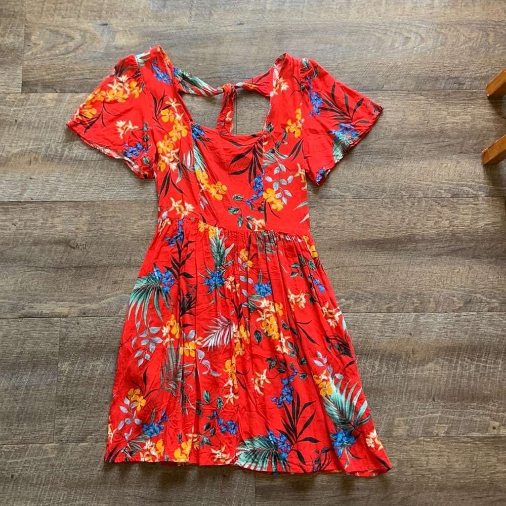 Band of Gypsies Bright Coral Red Floral‎ Mini Dress Short Sleeves